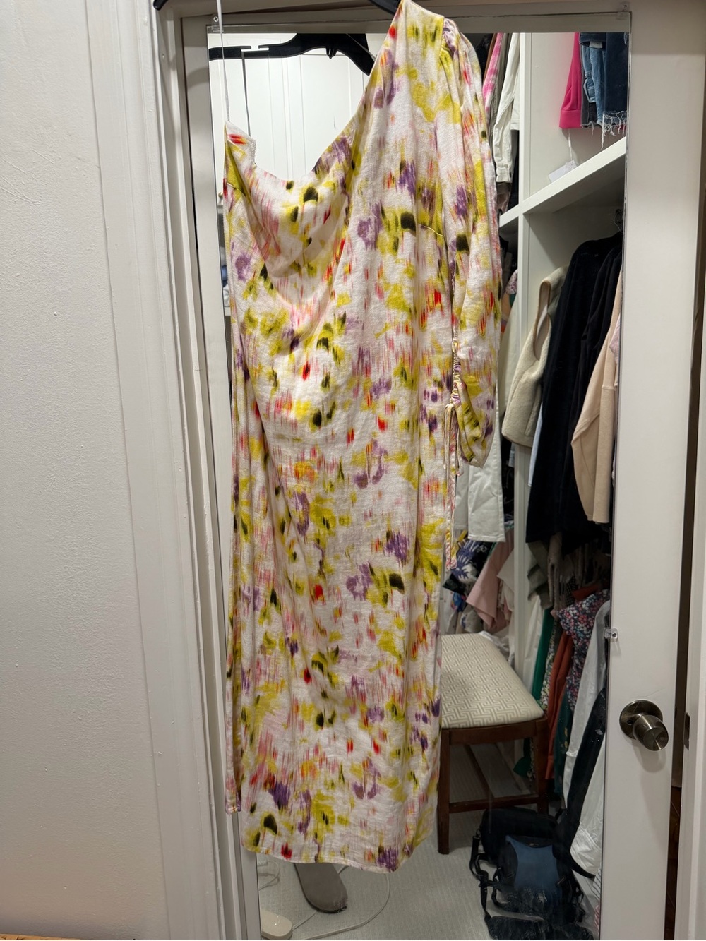 Future collective - Lightweight Floral midi Dress
